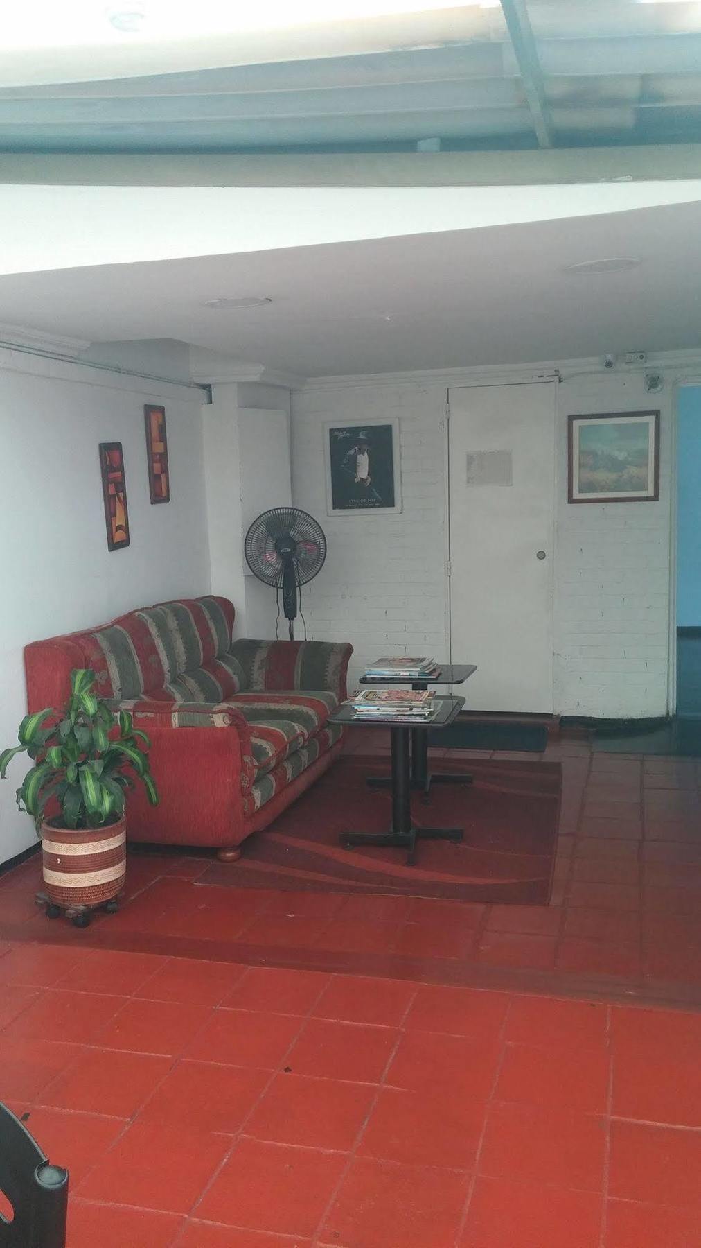 Hostel Av Suba 116 보고타 외부 사진